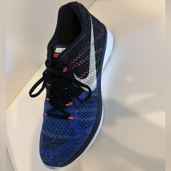 Size 11.5 - Nike Flyknit Lunar 3 Black Persian Violet - Picture 3 of 6